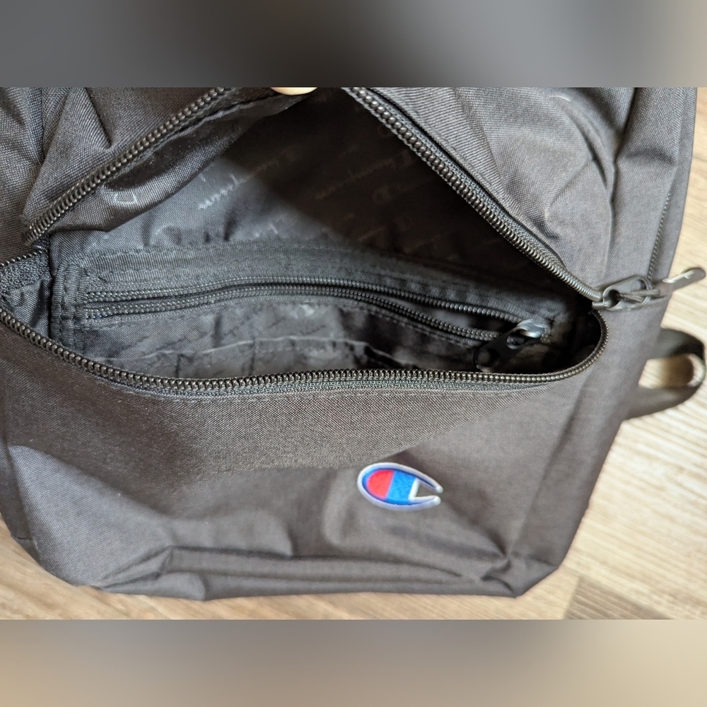 Champion mini Supercize convertible Backpack, black new without tags - Picture 6 of 15